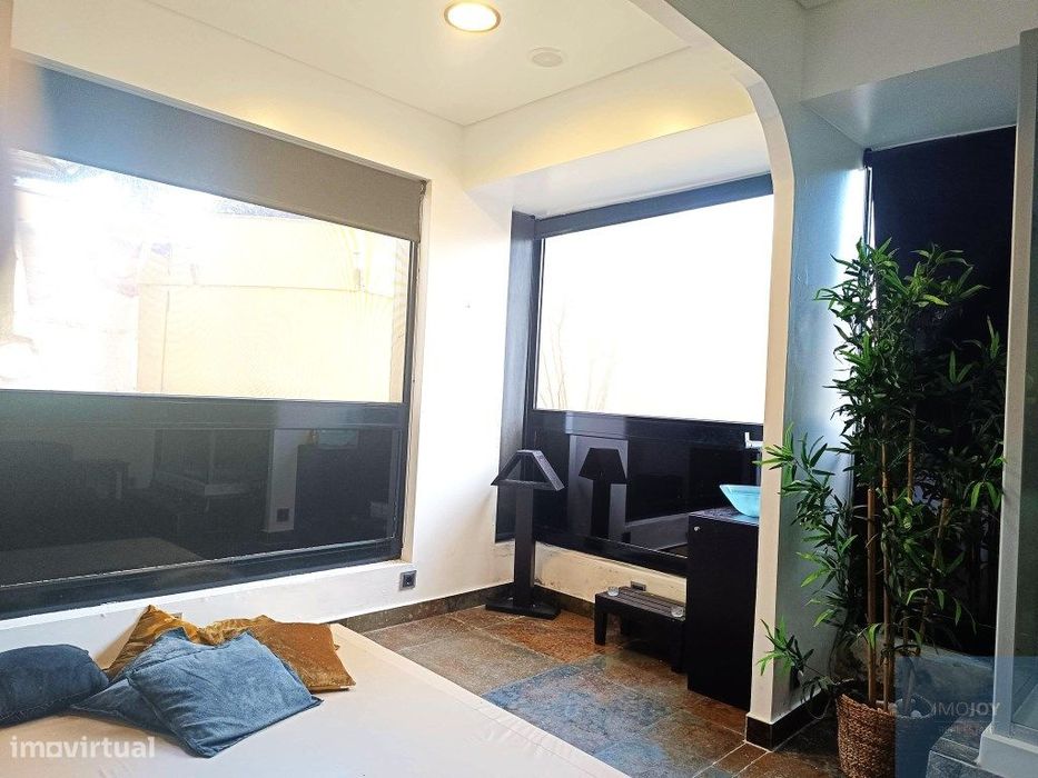 Projeto Aprovado para Apartamento T2 — Carcavelos E Parede, Lisboa
