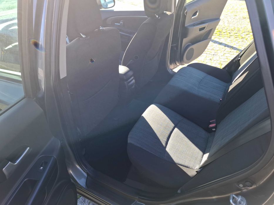 Kia Ceed SW 1.6 CRDi EX | 2010 | 255.000 km