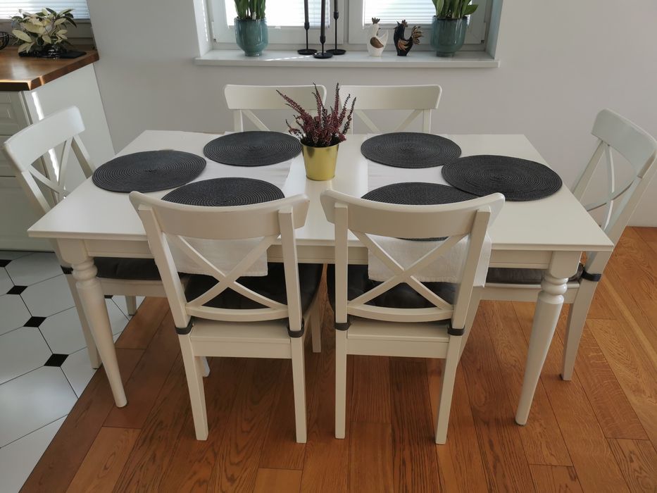Stół Ikea + 6 krzeseł