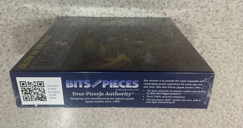 Пазл, що світиться в темряві. Виробник “Bits and pieces”.