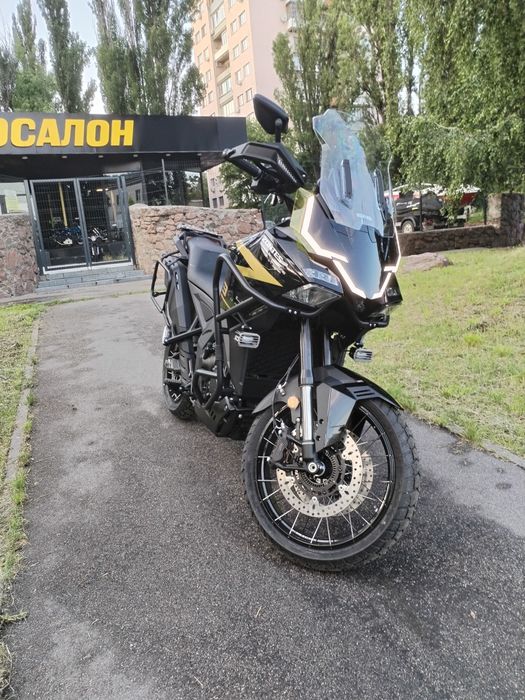 Мотоцикл ZONTES ADVENTURE 703F 19/17