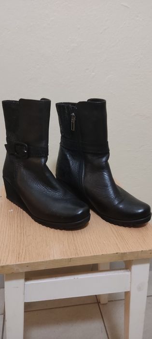 Buty damskie zimowe rozm. 35