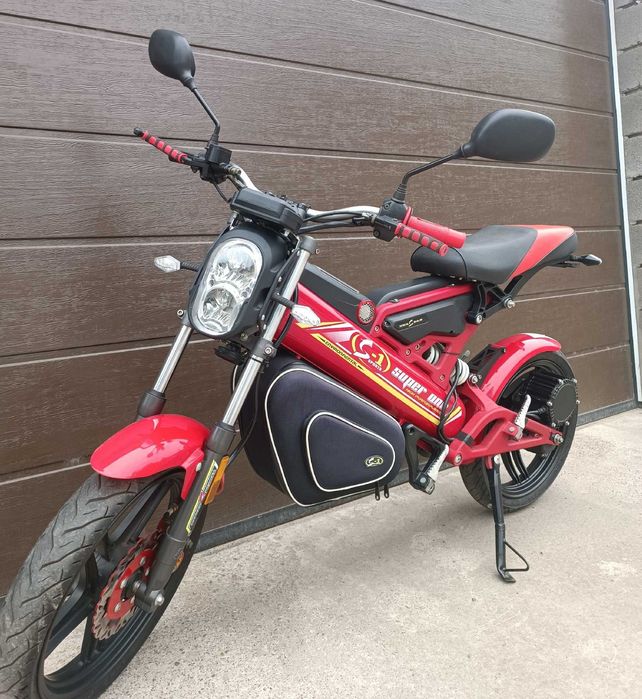 Электроскутер мопед байк