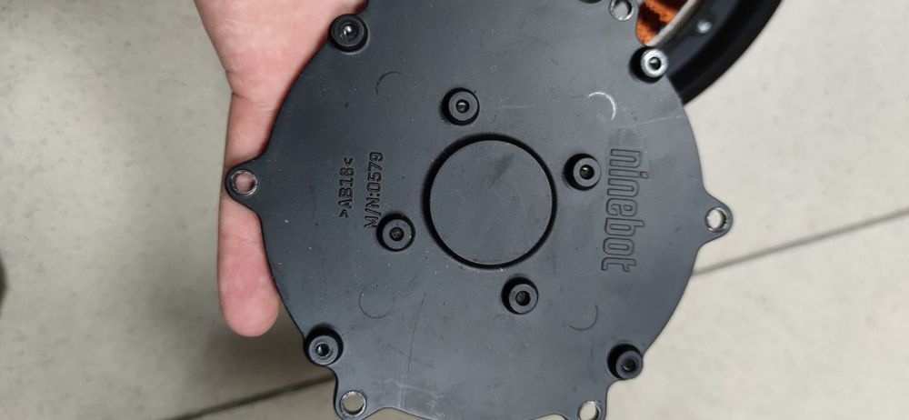 Мотор колесо под перемотку 30 мм 115 статор, ветрогенератор Ninebot