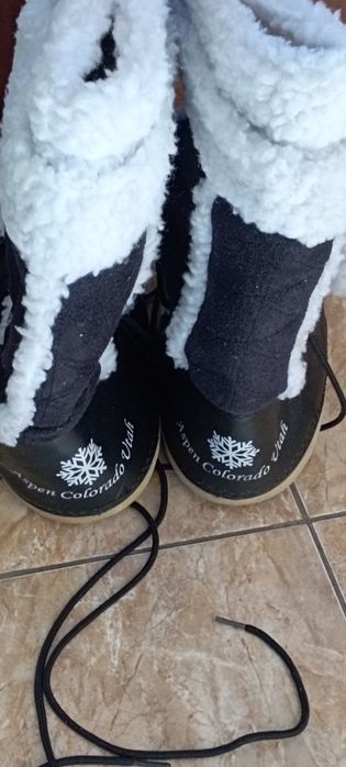 Теплі угі валянки