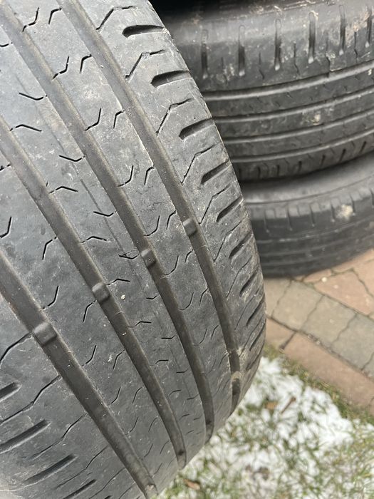 Мазда R18, без пробігу в Україні з літьніми шинами.