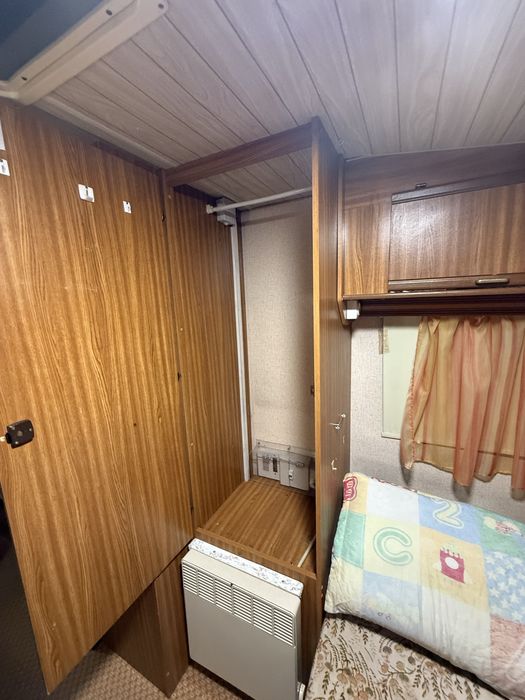 Vendo caravana com documentaçao portuguesa muito estimada