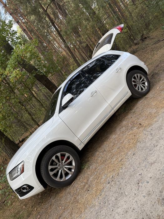 Продам Audi Q5 в ідеальному стані