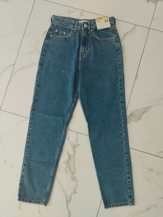 Джинси жіночі sinsay mom fit 32р.