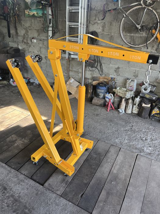 Кран для знімання двигунів журавель оренда!! 2тони