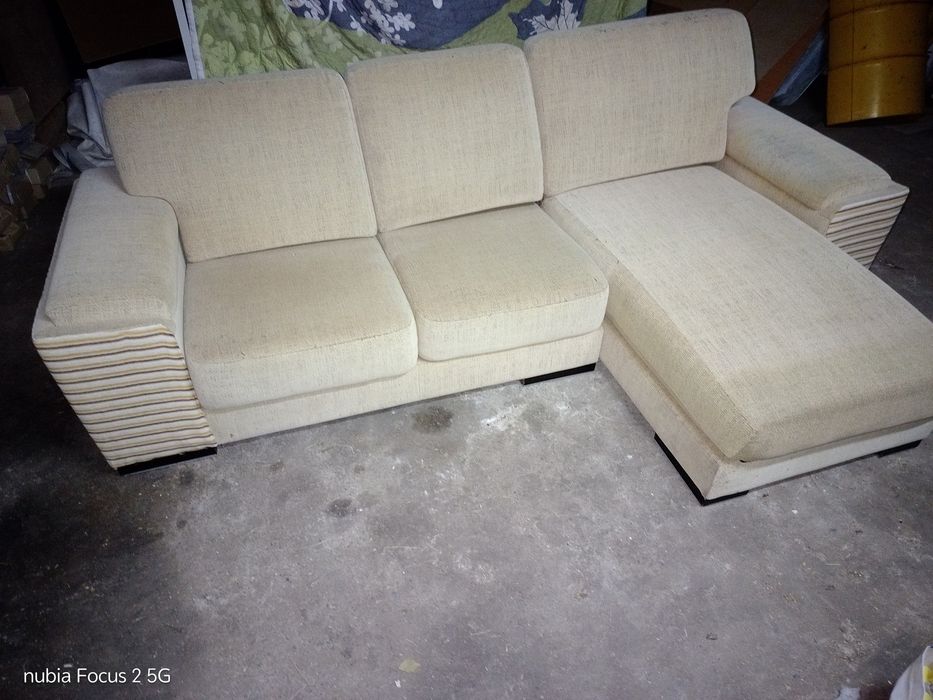 Sofa chaise longue