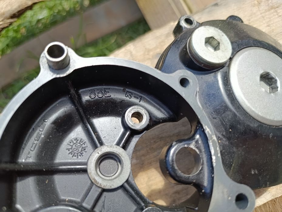 Dekiel rozrusznika pokrywa misa kapa Suzuki GSXR 750 600 srad c1
