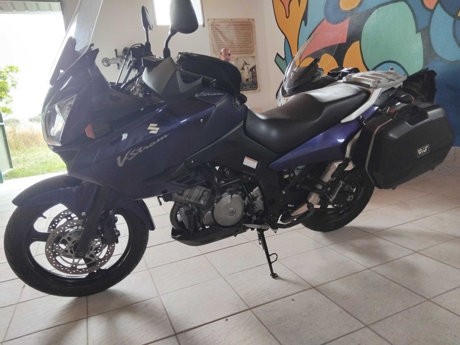 Vendo Suzuki DL 1000 - 4 000 Euros