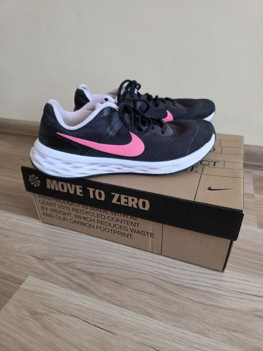 Кросовки Nike 24.5 см
