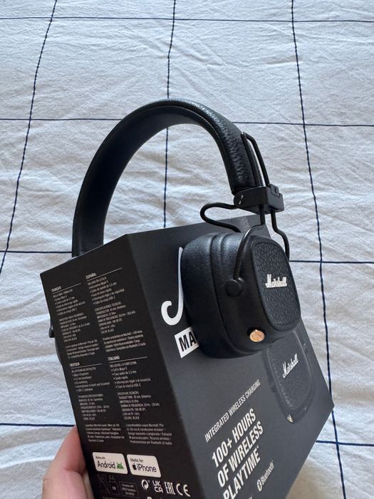 Headphones Marshall major V