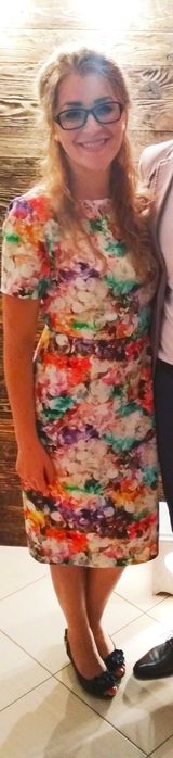 2 якісні сукні Krisstel lab!