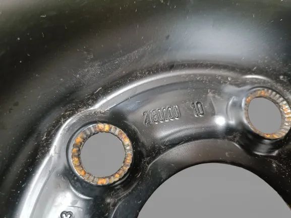 Pneu suplente MERCEDES-BENZ Classe M (W164)
