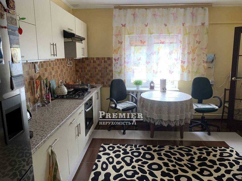 Продається затишний будинок в Світлом