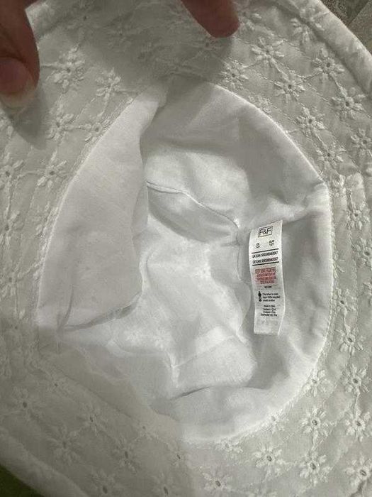 Панамка для дівчинки 3-6 міс , фірми George, кепка