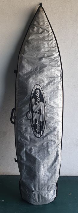 Prancha de surf com Foot Straps