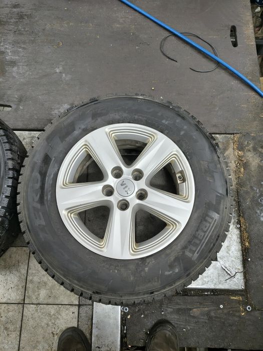 Kola Kia Sportage 5X114.3 215/70R16