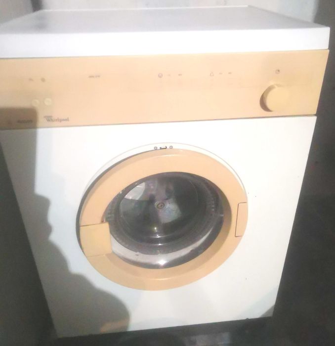 Máquina de secar roupa