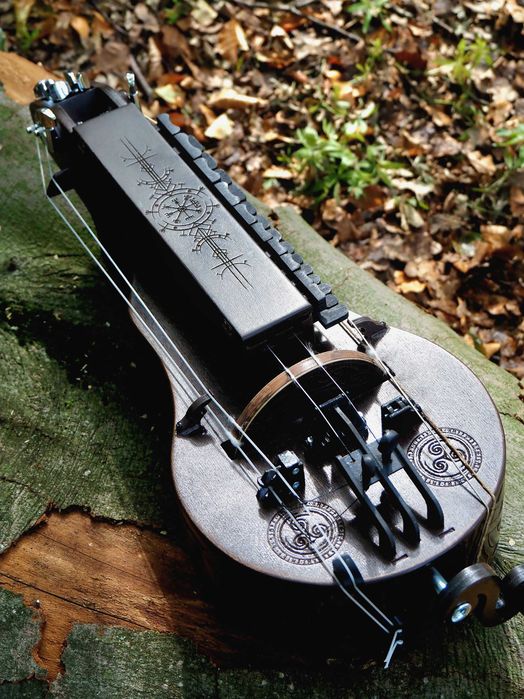 Колісна ліра / Hurdy Gurdy / Lira Korbowa