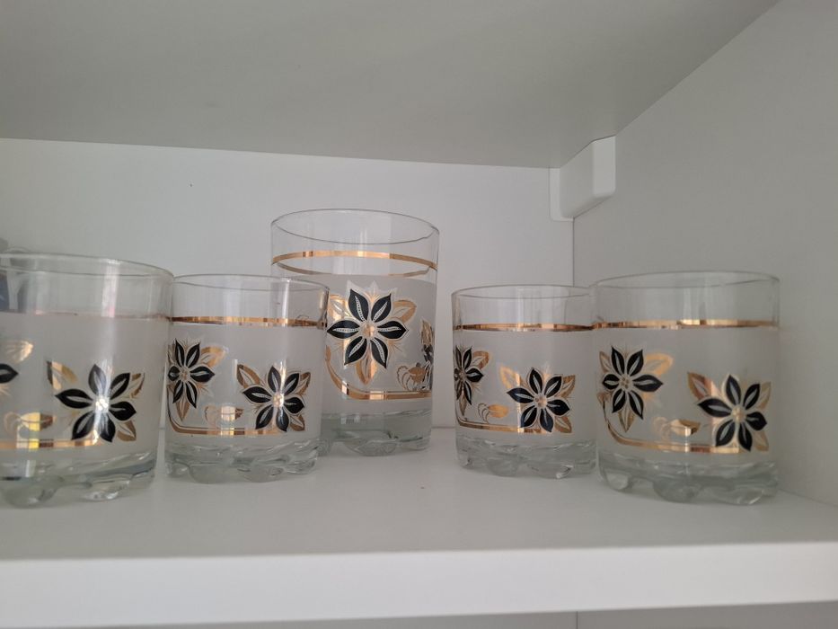 Zestaw szklanki i pojemnik na lód marki DeValBor Italy