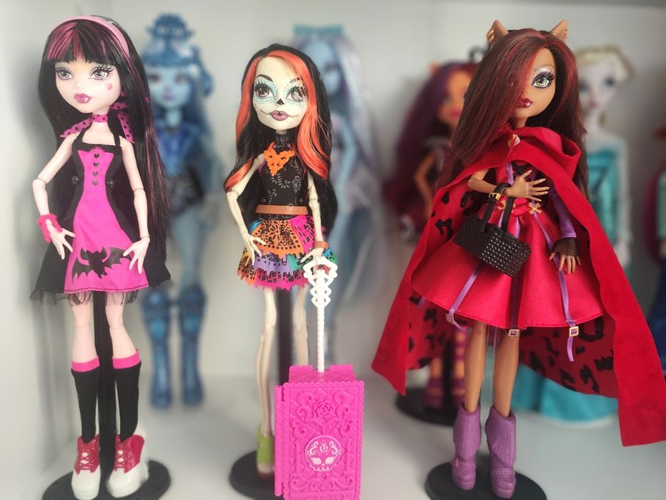 Monster High Draculaura Die-ner (lalka + mebelki)