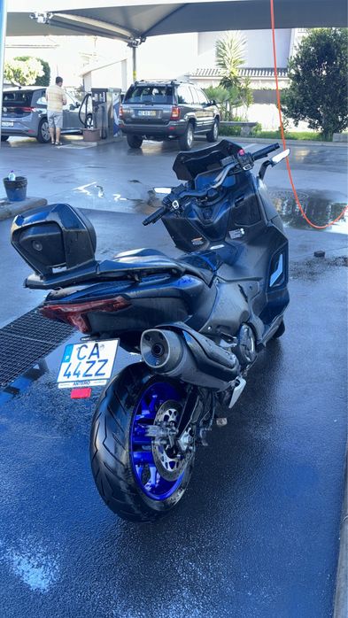 Yamaha TMAX 560 2022
