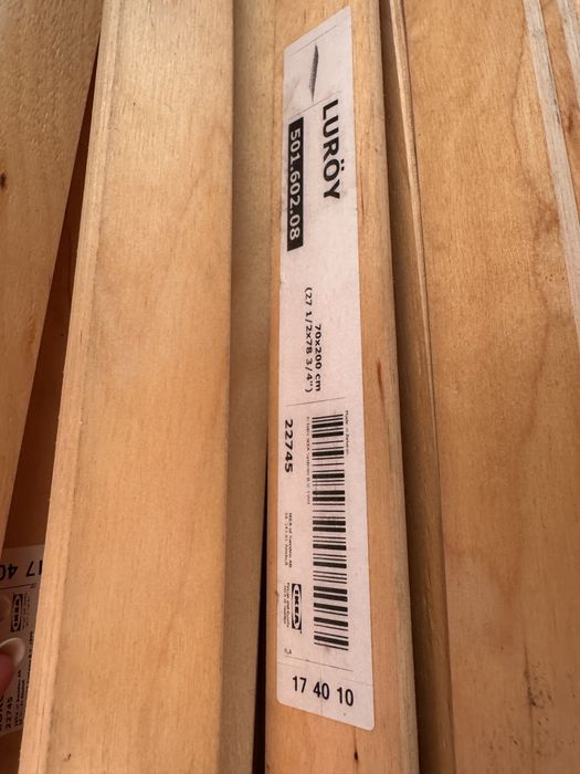 Estrado IKEA - Luöy