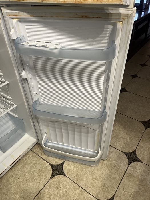 Продам холодильник Alpari