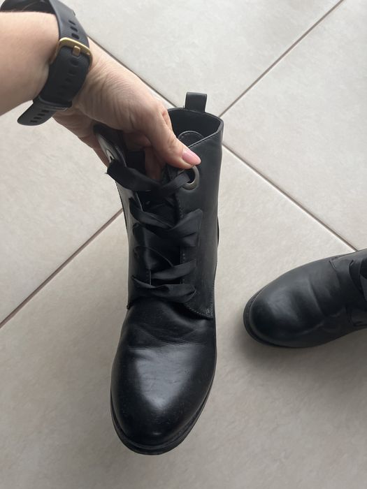 Botki na obcasie rozm 39