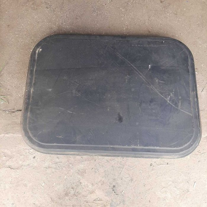 Люк ручний з вантажівки Рено преміум