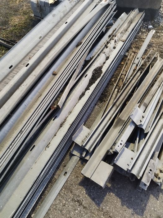 słupki bariery drogowe energochłonne ocynk