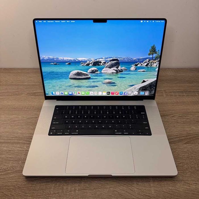 Macbook Pro 16" Late 2023 M3 Max / 48Gb / SSD 1000Gb акб:100% (M1545)