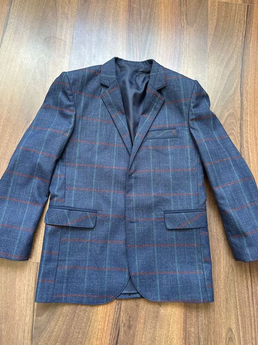 Піджак і штани для хлопчика костюм