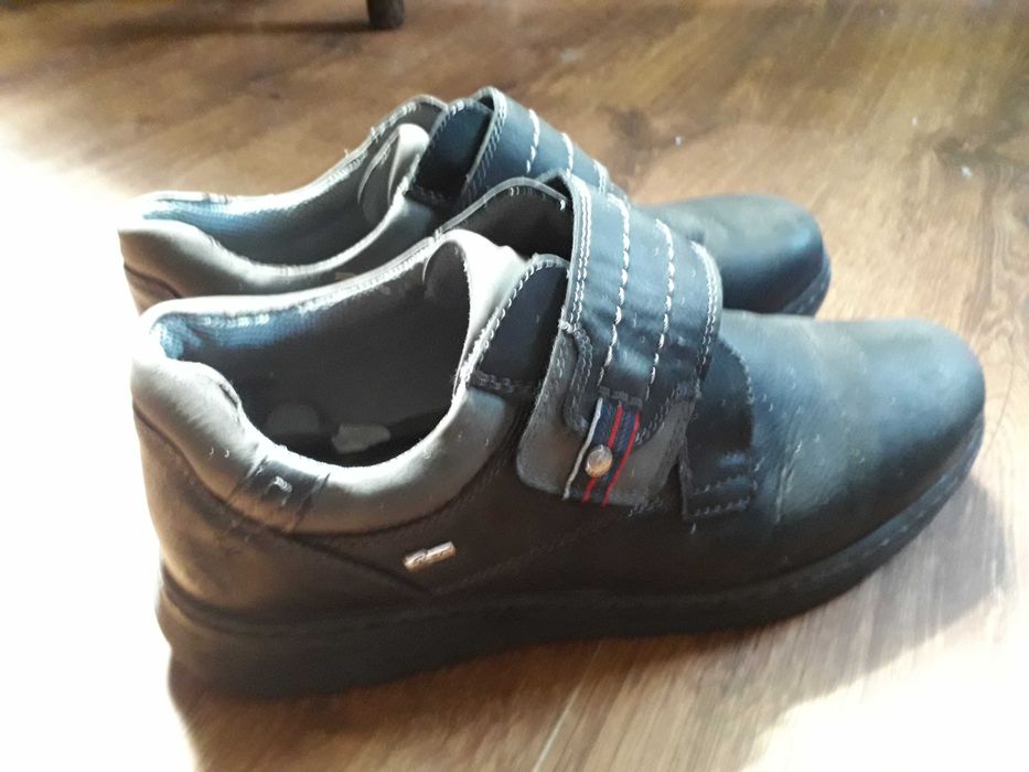 buty     robocze