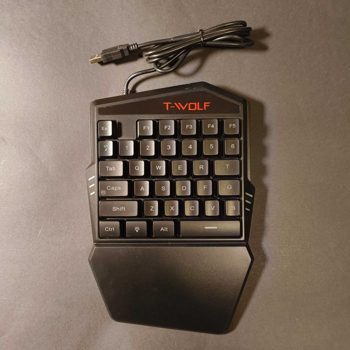 Teclado Gamer Retro-iluminado