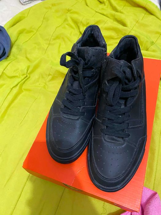 Ténis / Bota Preto