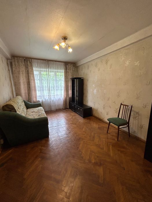Продаж 2-кімн квартири (Дарницька площа, метро Дарниця)