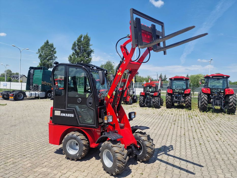 Ładowarka przegubowa mini  Hornet 806