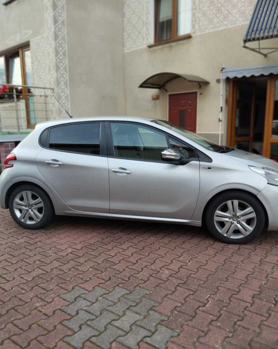 Peugeot 208 - Diesel