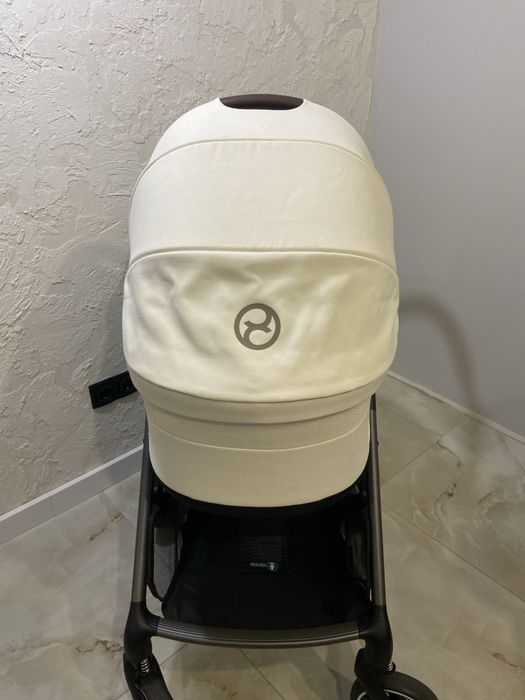Коляска Cybex Balios S Lux 2025