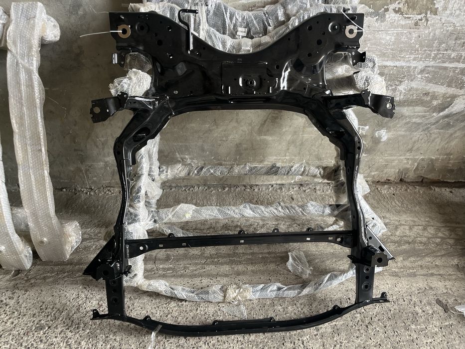 Подрамник підрамник Mazda 3 CX30 Мазда 3 СХ30 2019 2020 2021 2022 2023