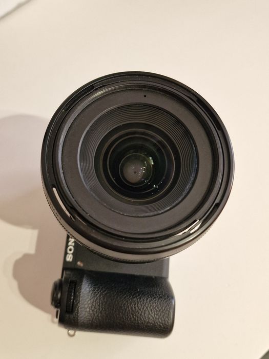 Sigma 16mm F1.4 Sony E obiektyw szeroki uniwersalny APSC stan bardzo dobry Poznań