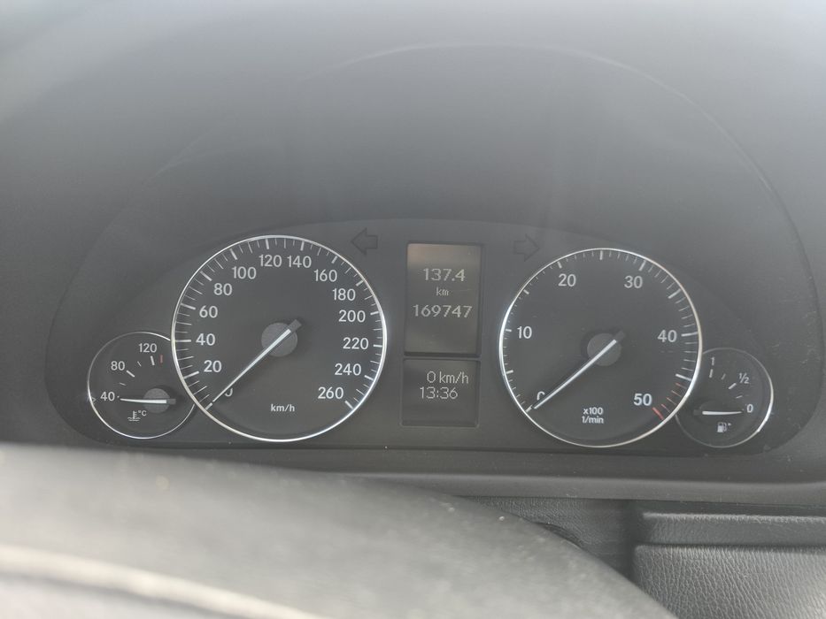 Mercedes classe c coupe 169000km reais iuc antigo sportcoupe