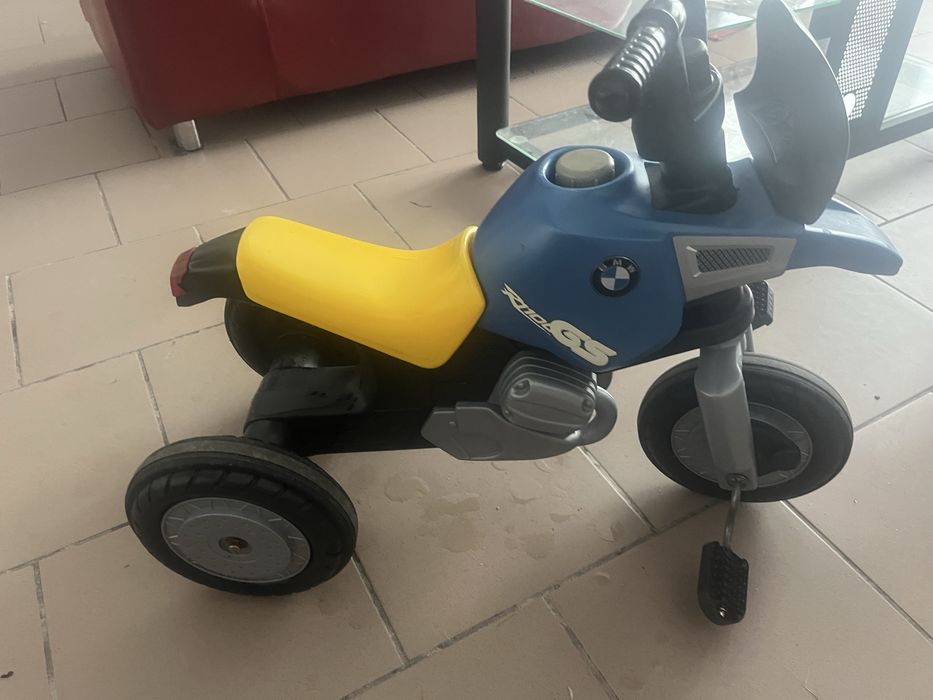 Rowerek trojkolowy BMW
