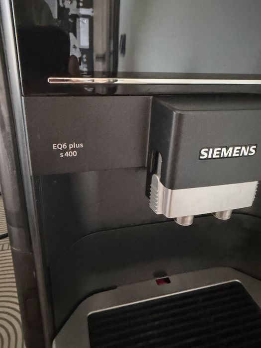 Ekspres SIEMENS EQ6 plus  s400
