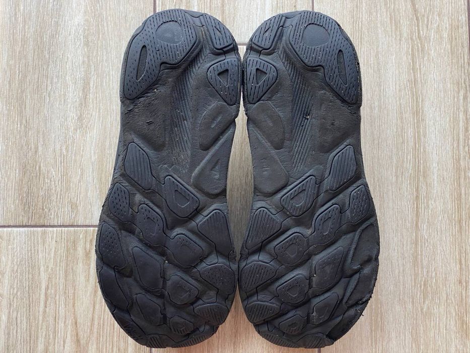 Бігові кросівки Hoka Clifton 9, 49 / 32 см